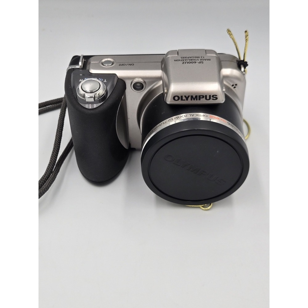 Olympus SP-600UZ Digital Camera 12 MP 15x Zoom 32GB SDHC Works No Case